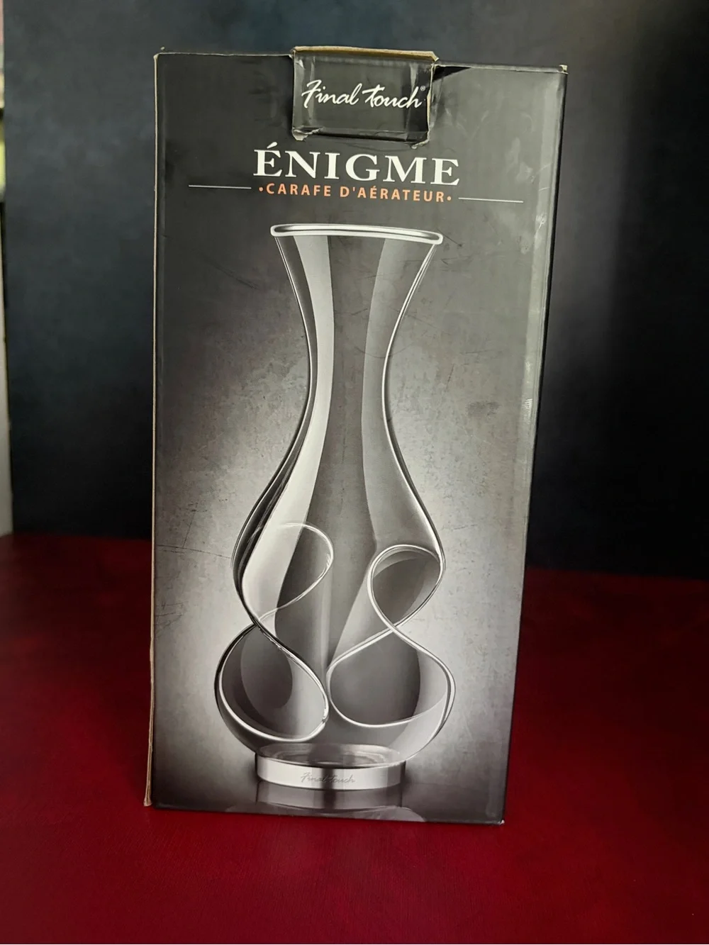 Final Touch Conundrum / Énigme Aerator Decanter Glass Wine Carafe Invesco